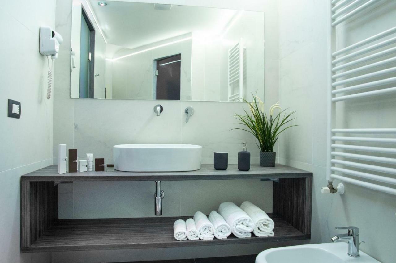 Umberto I° Suite & Spa 나폴리 외부 사진