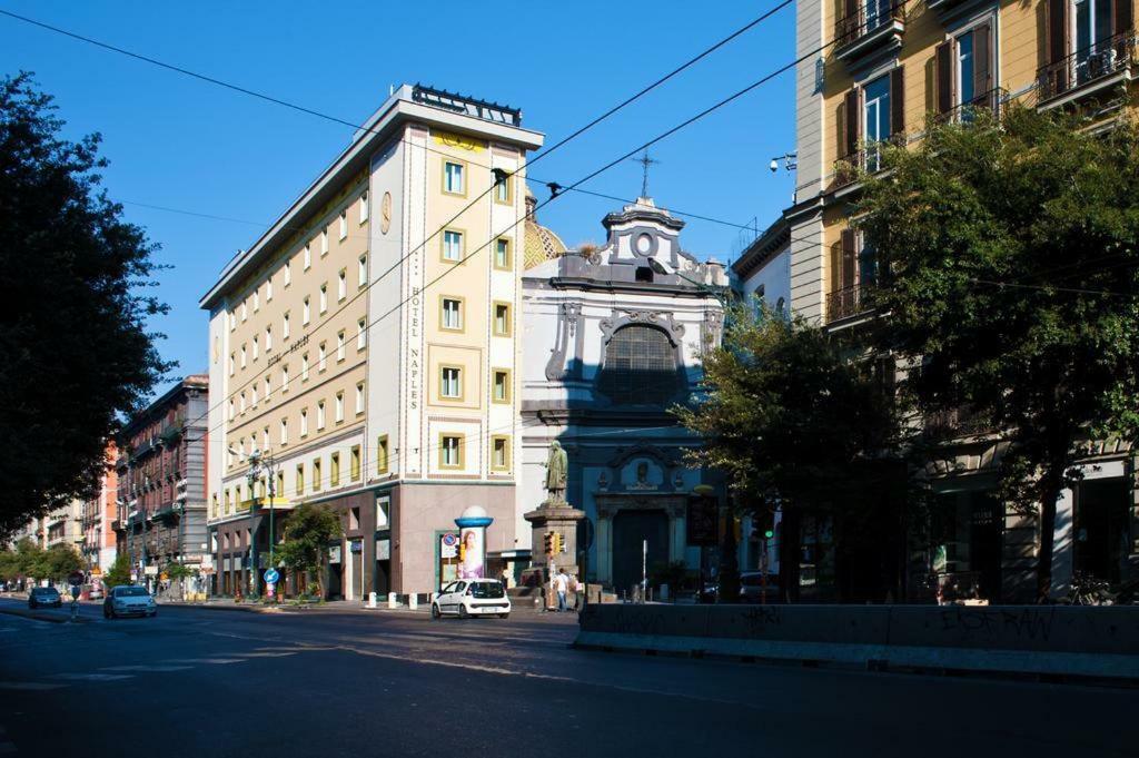 Umberto I° Suite & Spa 나폴리 외부 사진